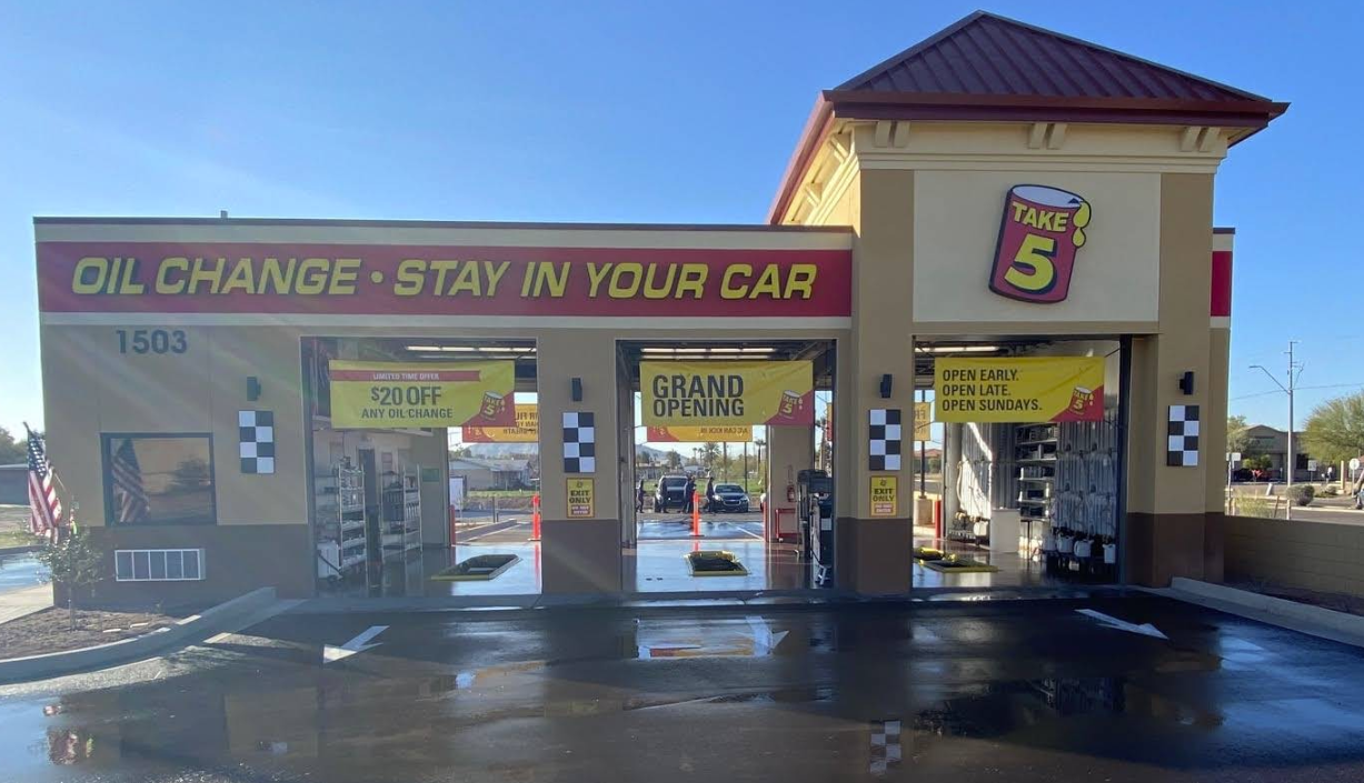 Take 5 Oil Change — Casa Grande