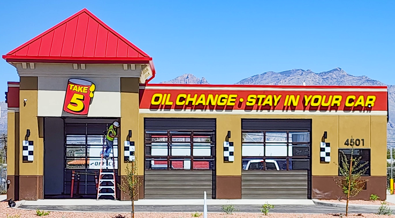 Take 5 Oil Change — Tucson